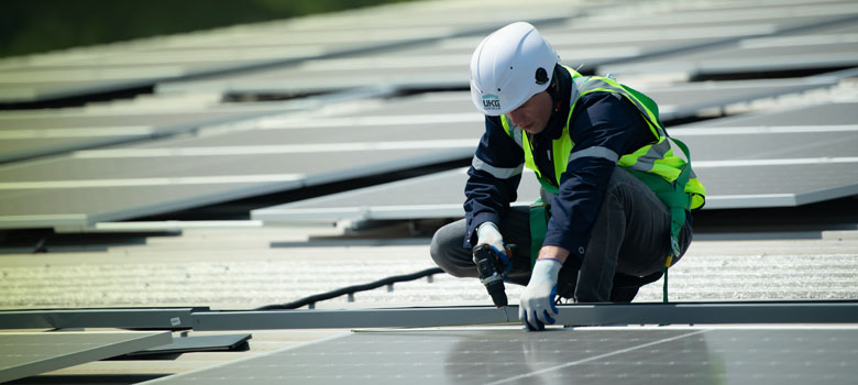 ukg-service-Solar Panels 03 ukg-service-Solar Panels 03